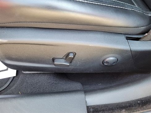 Used 2022 Dodge Charger SXT w/ Leather Interior Group image 12