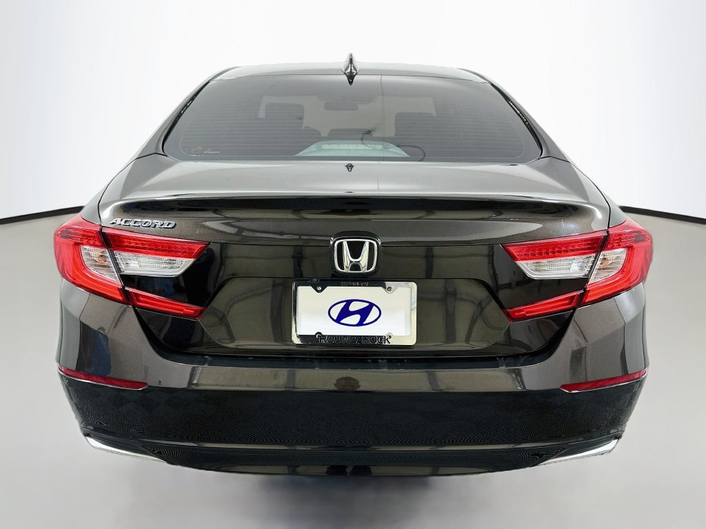 Used 2018 Honda Accord EX image 6