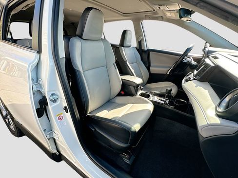 Used 2017 Toyota RAV4 Limited w/ Advanced Technology Package image 28