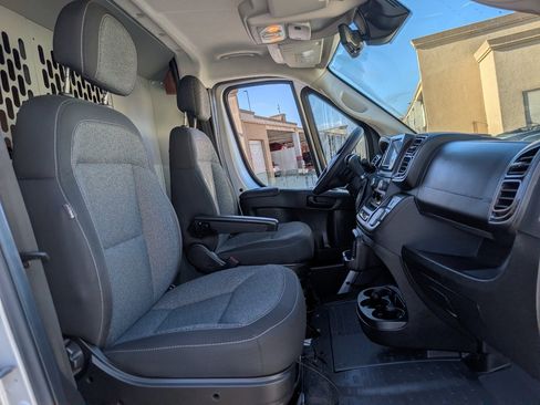 Used 2023 RAM ProMaster 2500 w/ Convenience Group image 4