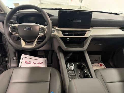 New 2026 Ford Explorer Active w/ Active Comfort Package RWD image 16