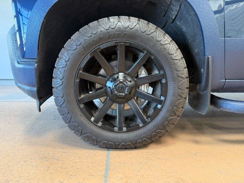Used 2021 Chevrolet Silverado 1500 RST w/ True North Edition Plus AWD/4WD image 8