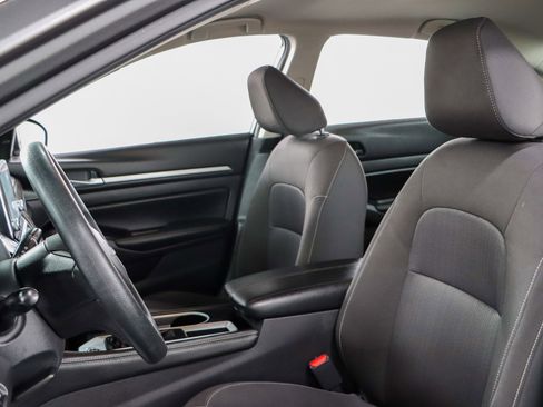 Used 2023 Nissan Altima 2.5 SV image 23