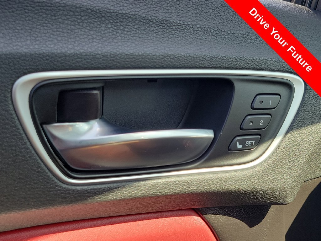 Used 2019 Acura TLX w/ Technology & A-SPEC Package FWD image 18