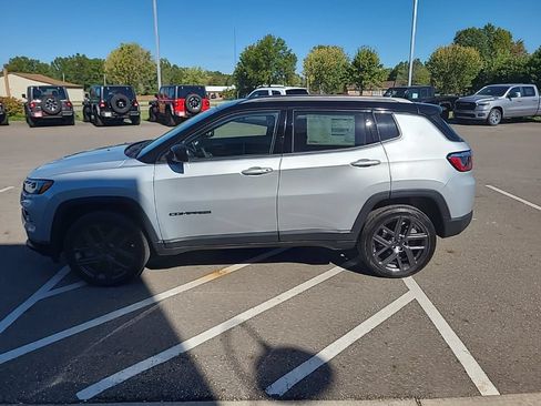 New 2026 Jeep Compass Limited AWD/4WD image 5