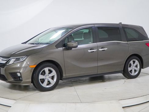 Used 2020 Honda Odyssey EX image 5