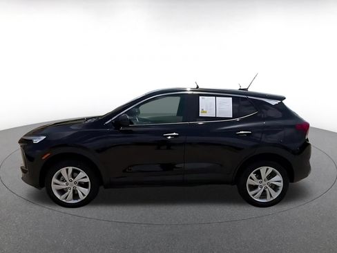Used 2025 Buick Encore GX Preferred AWD/4WD image 8