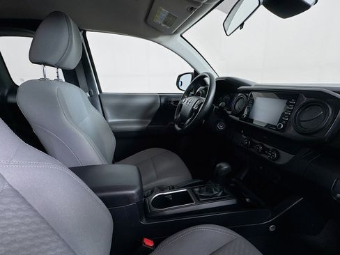 Used 2020 Toyota Tacoma SR RWD image 25