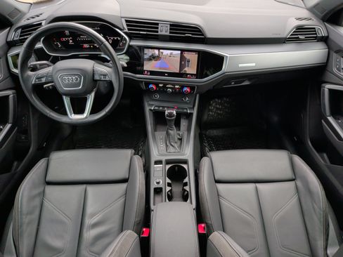 Used 2022 Audi Q3 2.0T Premium Plus w/ Premium Plus Package image 30