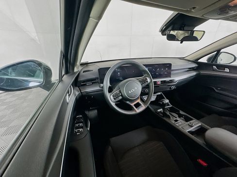 Used 2025 Kia K5 LXS image 18