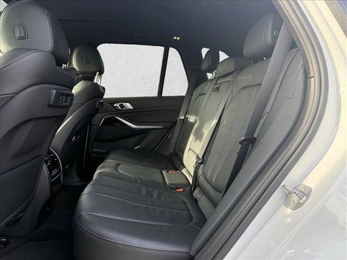 Used 2019 BMW X5 xDrive40i w/ Convenience Package image 14