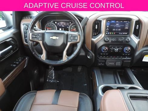 Used 2020 Chevrolet Silverado 1500 High Country w/ Technology Package AWD/4WD image 19
