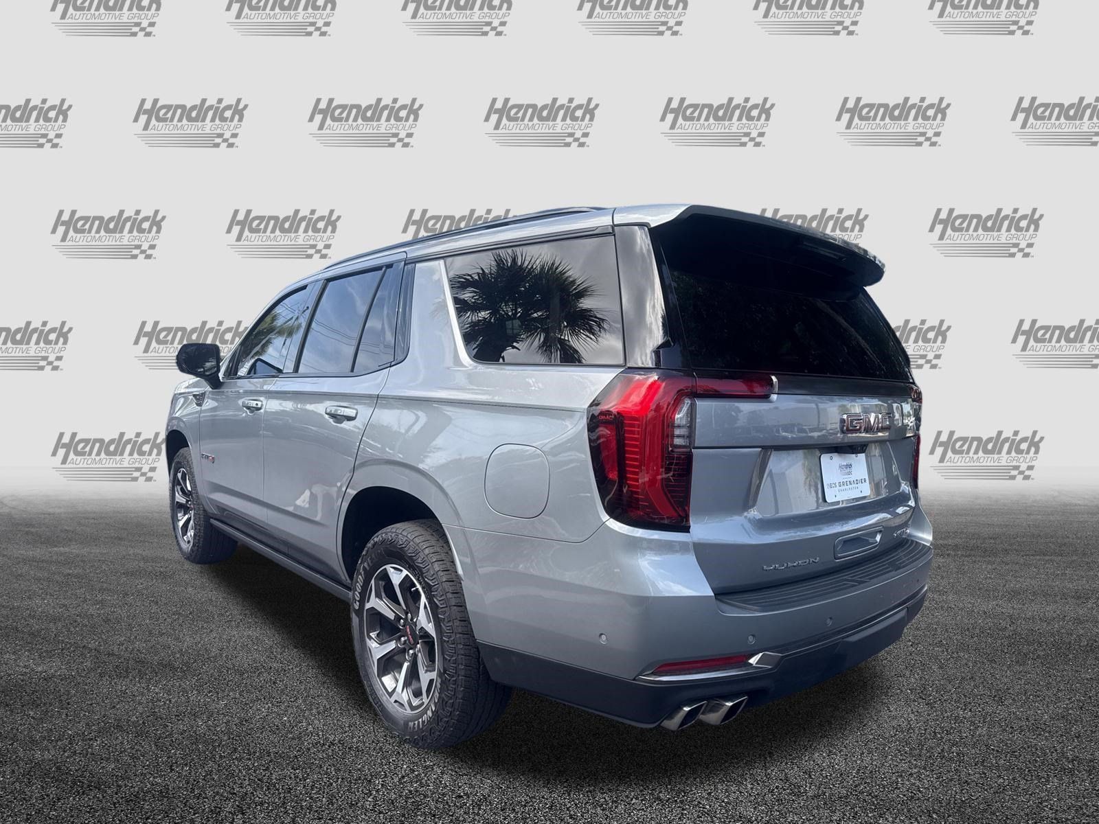 Used 2025 GMC Yukon AT4 Ultimate AWD/4WD image 39