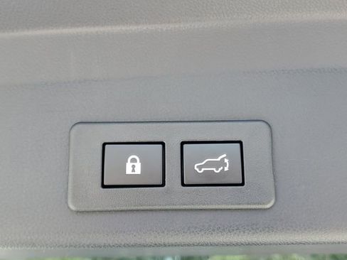 Used 2023 Subaru Ascent Touring w/ Popular Package #2A AWD/4WD image 10