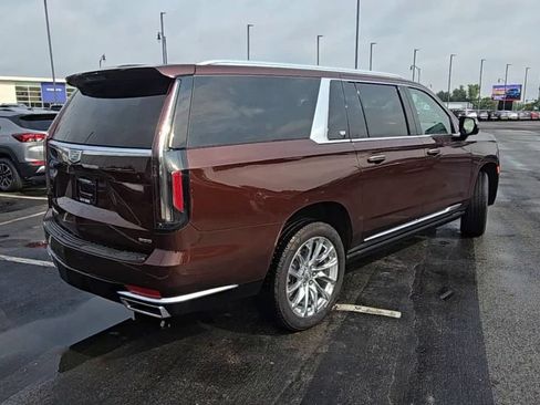 Certified 2023 Cadillac Escalade ESV Premium Luxury Platinum w/ LPO, Radiant Package AWD/4WD image 9