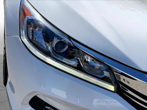 Used 2016 Honda Accord Sport image 27
