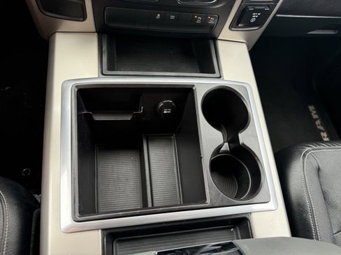 Used 2015 RAM 1500 Lone Star image 25