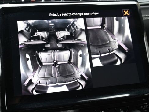 Used 2024 Jeep Grand Cherokee L Limited w/ Luxury Tech Group II image 31