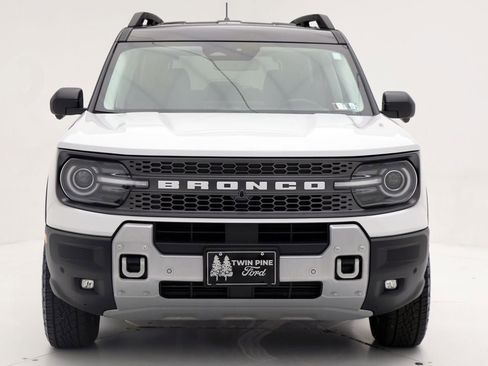 Used 2025 Ford Bronco Sport Badlands image 4