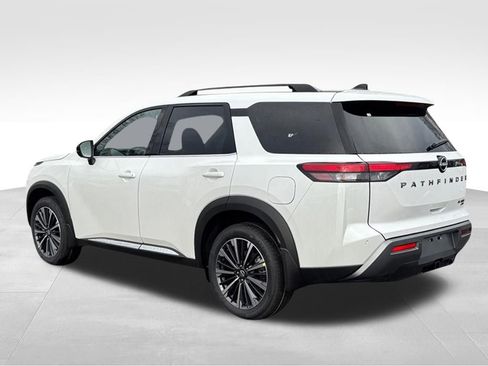 New 2026 Nissan Pathfinder Platinum w/ Cargo Package AWD/4WD image 3