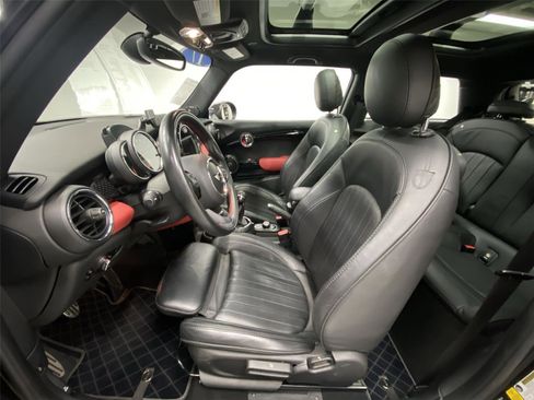 Used 2017 MINI Cooper S image 17