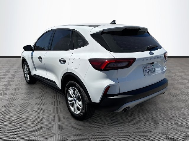 Used 2023 Ford Escape FWD image 5