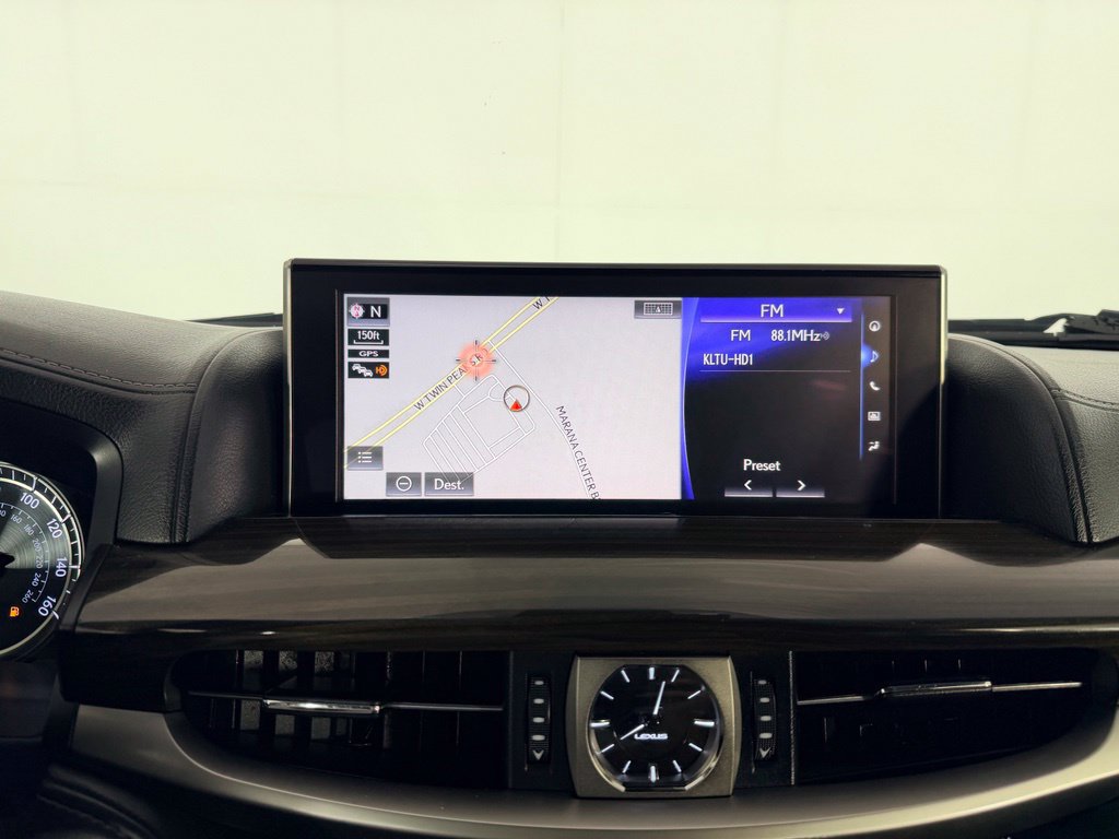 Used 2019 Lexus LX 570 4WD w/ Luxury Package image 15