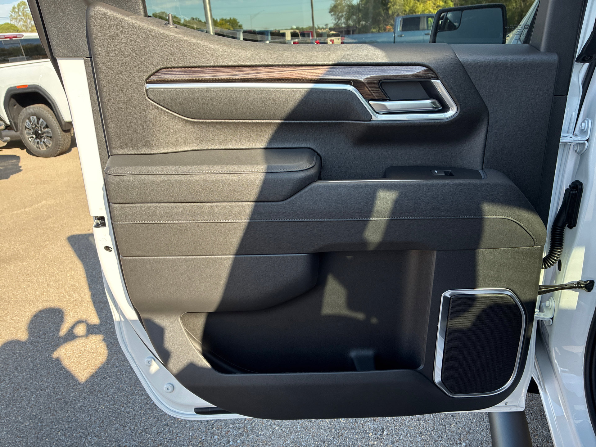 New 2026 Chevrolet Silverado 1500 RST w/ RST Select Package AWD/4WD image 27