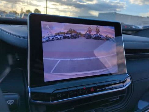 New 2026 Jeep Compass Latitude image 30