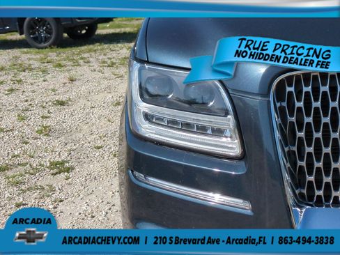 Used 2021 Lincoln Navigator Black Label w/ Cargo Convenience Package AWD/4WD image 10