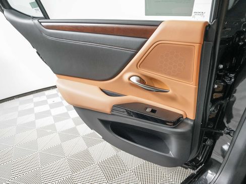 New 2025 Lexus ES 350 w/ Premium Package image 12