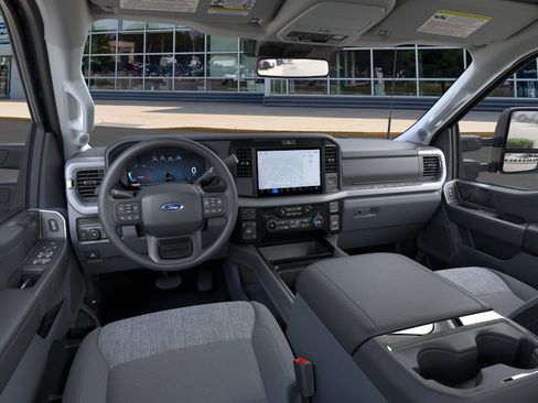 New 2025 Ford F350 XLT w/ Black Appearance Package image 9