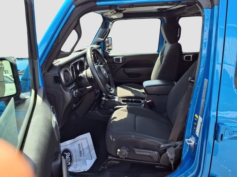Used 2022 Jeep Wrangler Unlimited Sport AWD/4WD image 31