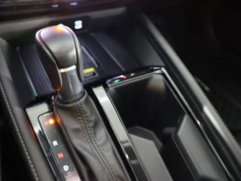 Used 2023 Honda Accord Touring image 15