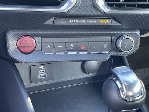 Used 2025 Ford Mustang Premium image 27