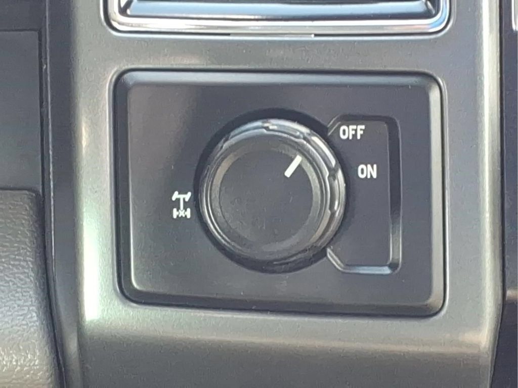 Used 2021 Ford F350 XLT w/ XLT Value Package RWD image 18