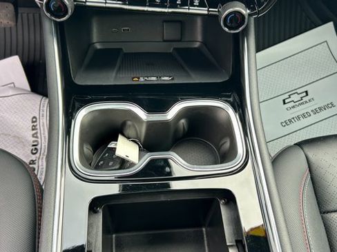 Certified 2024 Chevrolet Traverse RS image 31