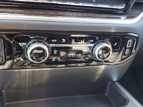 New 2026 GMC Sierra 1500 Elevation w/ X31 Off-Road Package AWD/4WD image 25