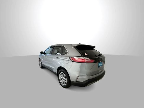 Used 2022 Ford Edge SEL AWD/4WD image 6