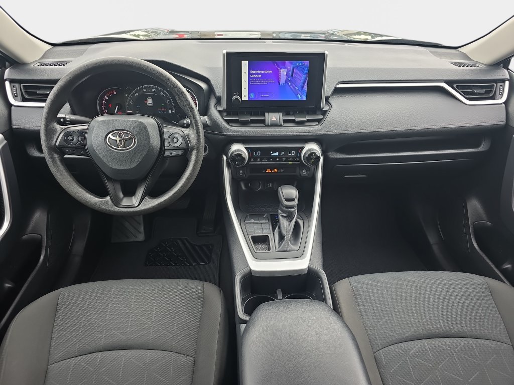 Used 2025 Toyota RAV4 XLE AWD/4WD image 10