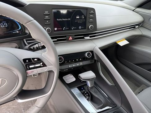New 2026 Hyundai Elantra Sport FWD image 27