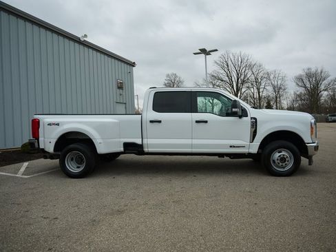Used 2023 Ford F350 XL w/ 360-Degree Camera Package image 7