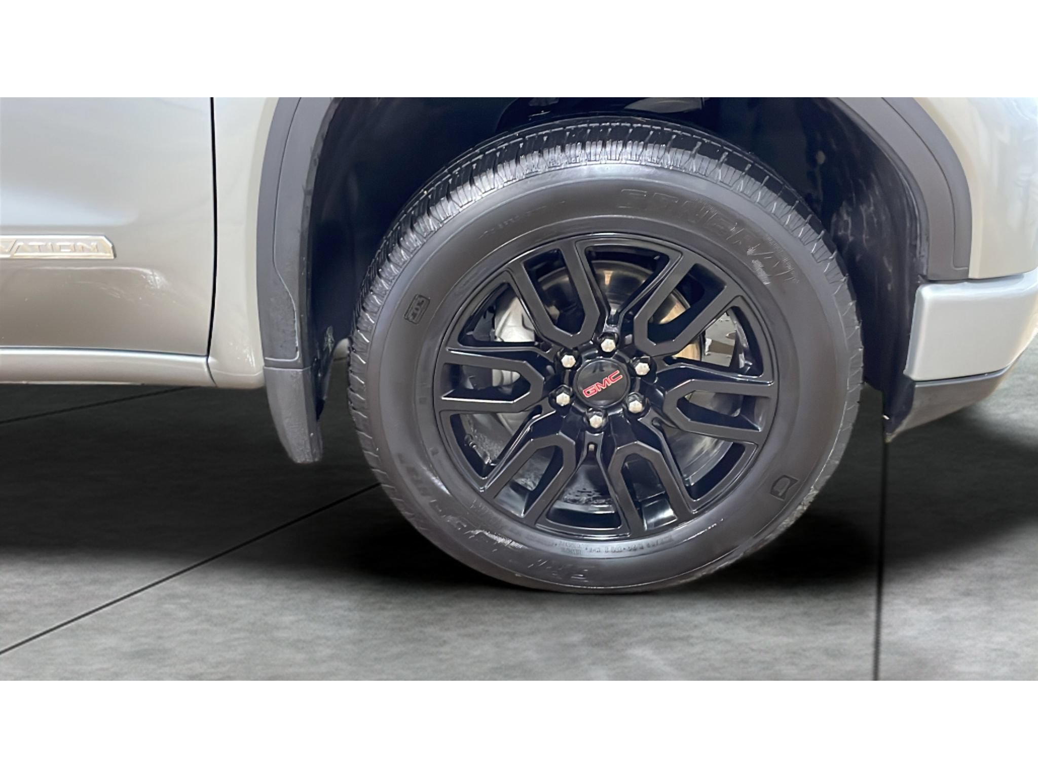 Used 2025 GMC Sierra 1500 Elevation AWD/4WD image 20