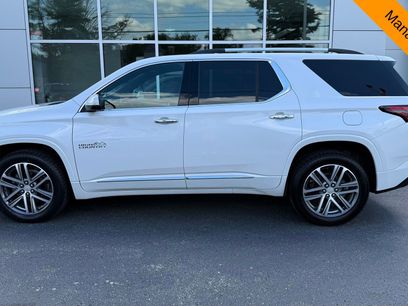 Used 2022 Chevrolet Traverse High Country