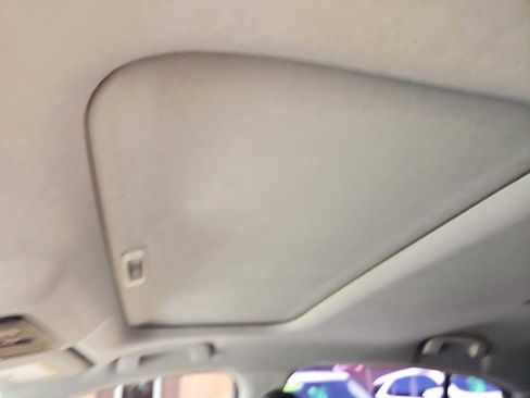 Used 2023 Nissan Sentra SR w/ SR Premium Package image 32