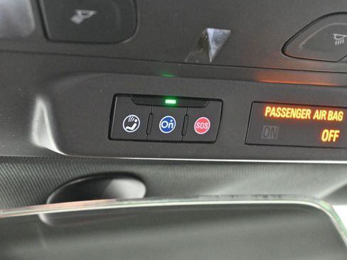 Used 2020 Chevrolet Camaro LT w/ RS Package image 25