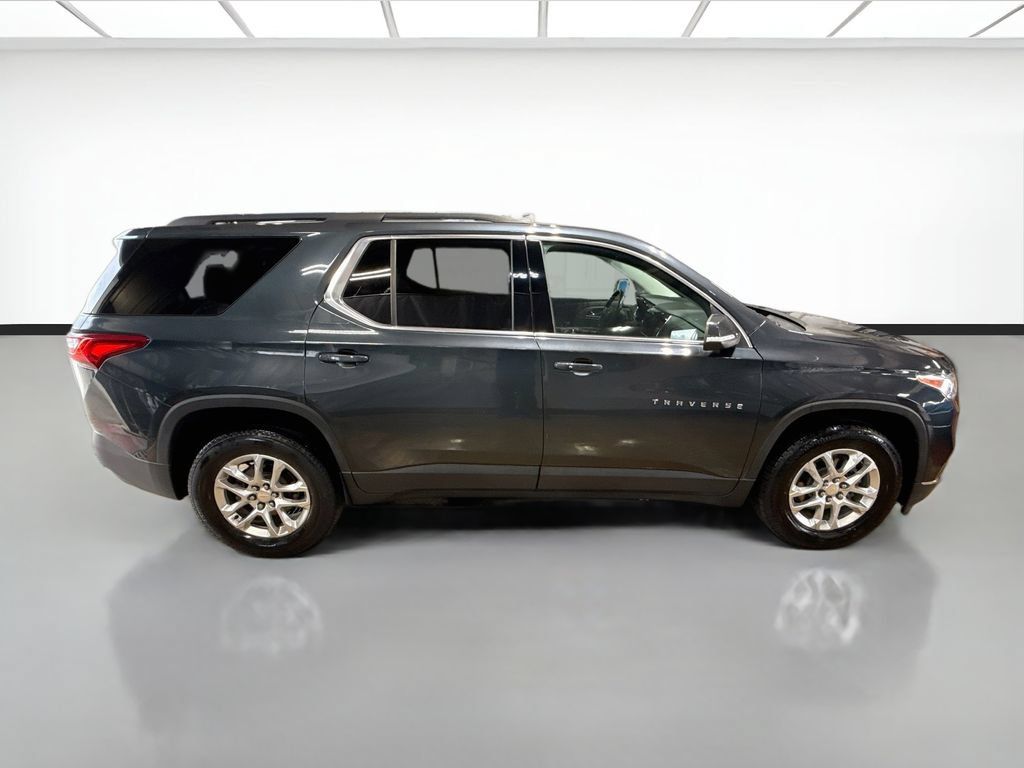 Used 2021 Chevrolet Traverse LT AWD/4WD image 4
