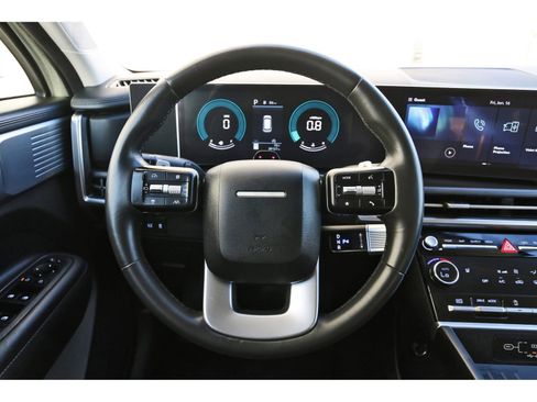 Used 2024 Hyundai Santa Fe SEL image 16