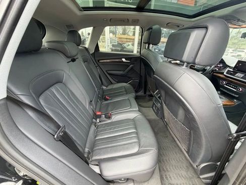 Used 2018 Audi Q5 2.0T Premium AWD/4WD image 16