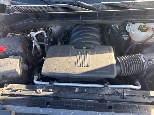 Used 2022 Chevrolet Silverado 1500 RST w/ Max Trailering Package AWD/4WD image 26